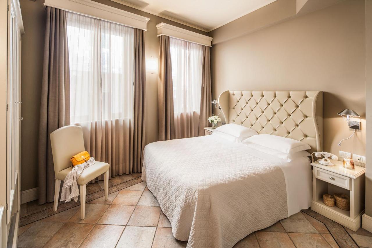 אלסיו Hotel Savoia מראה חיצוני תמונה