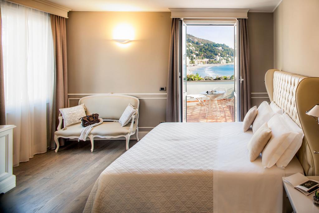 אלסיו Hotel Savoia מראה חיצוני תמונה