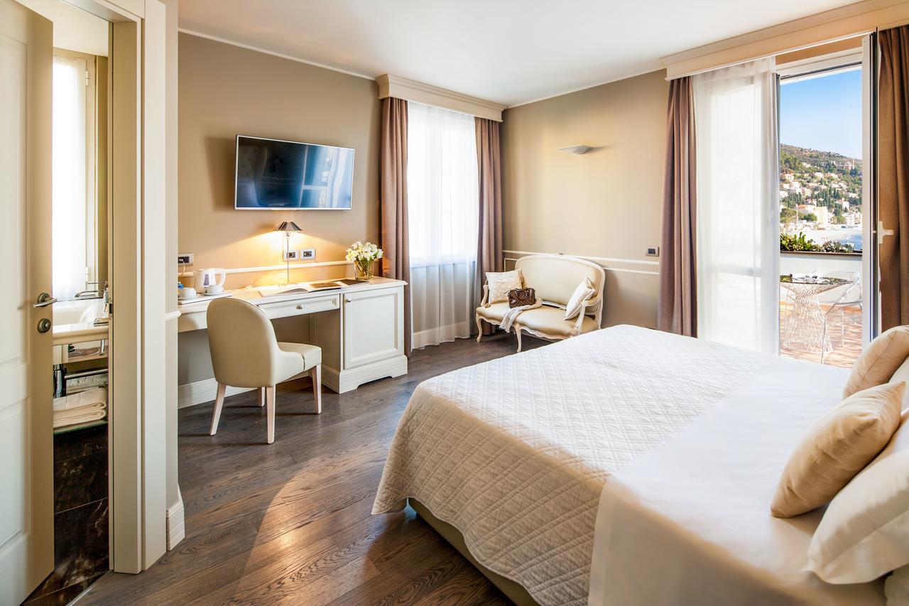 אלסיו Hotel Savoia מראה חיצוני תמונה